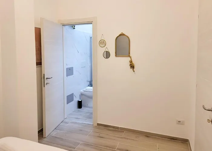 Trastevere Exclusive Three Bedroom * Рим