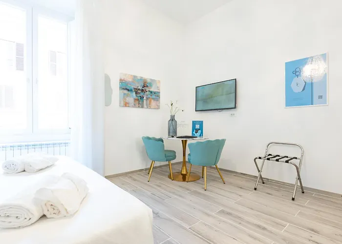 Trastevere Exclusive Three Bedroom Рим