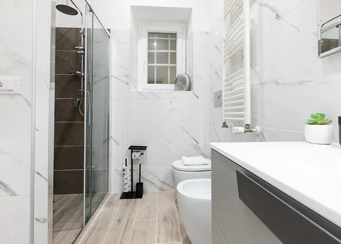 Trastevere Exclusive Three Bedroom Апартаменты