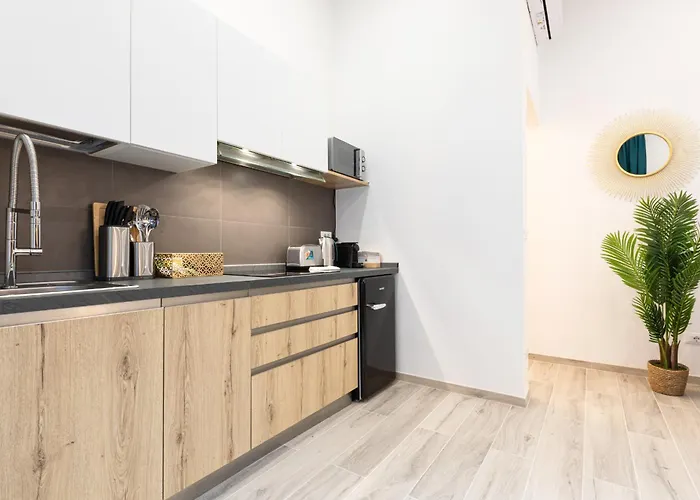 Trastevere Exclusive Three Bedroom Апартаменты Рим